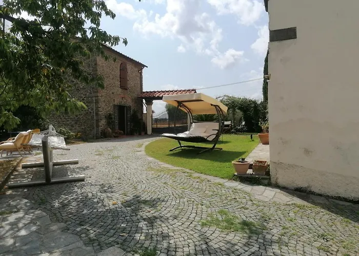 Casina in pietra